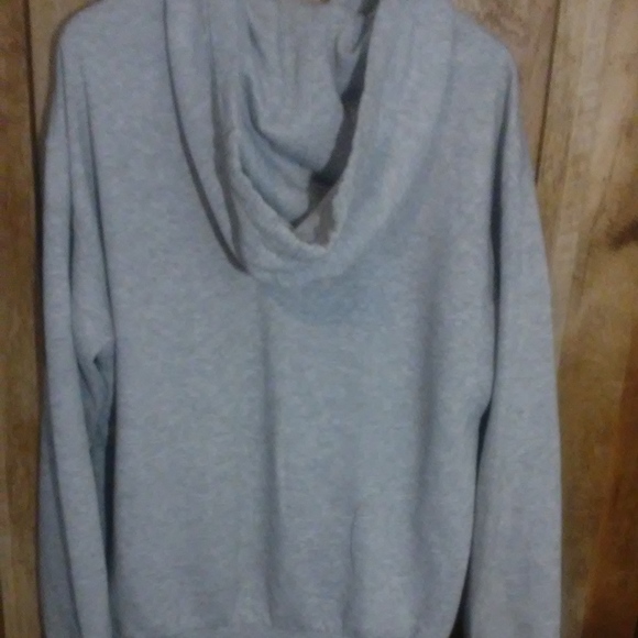 H & M Mens Grey Hoodie - Picture 2 of 3